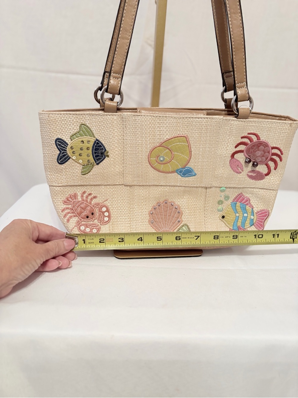 beige woven beach theme shoulder handbag from Rosetti. - Picture 4 of 11
